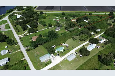 1114 Kidd Ln, Moore Haven, FL 33471 - Photo 1