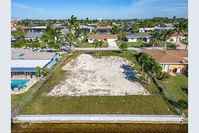 5230 Tamiami Ct, Cape Coral, FL 33904 - Photo 1