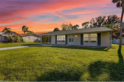 517 Reading St NW, Port Charlotte, FL 33952 - Photo 1