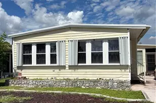 775 Knotty Pine Cir, North Fort Myers, FL 33917 - Photo 1