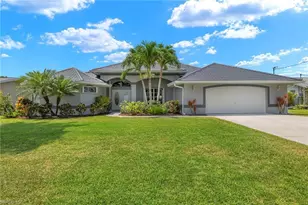 1418 Shelby Pkwy, Cape Coral, FL 33904 - Photo 1