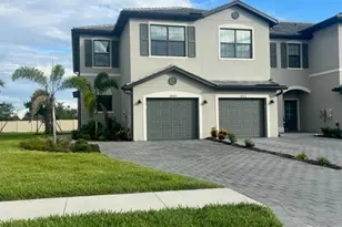 14165 Pine Lodge Ln, Fort Myers, FL 33913 - Photo 1