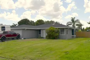 382 NE Genesee Ave, Port Saint Lucie, FL 34983 - Photo 1