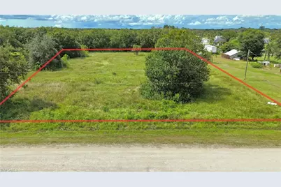 520 N Granja St, Clewiston, FL 33440 - Photo 1