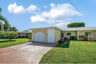 2164 Leisure Ln, Fort Myers, FL 33907 - Photo 1