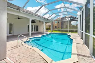 20 Catalpa Ct, Fort Myers, FL 33919 - Photo 1