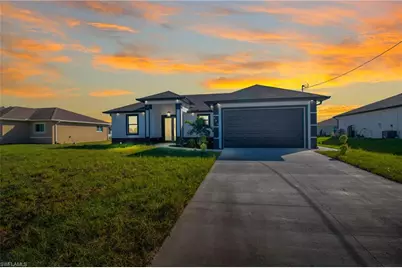427 Petite Ave, Lehigh Acres, FL 33974 - Photo 1