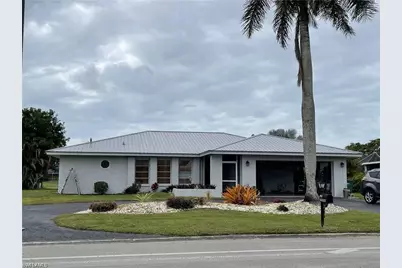 164 Pebble Beach Blvd, Naples, FL 34113 - Photo 1