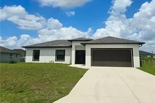 2806 57th St W, Lehigh Acres, FL 33971 - Photo 1