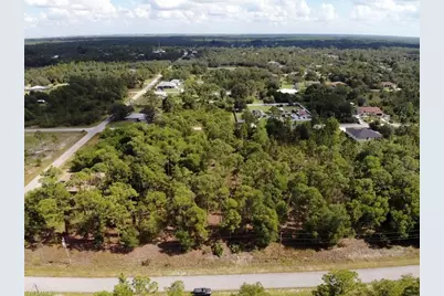 1018 Washington Ave, Lehigh Acres, FL 33972 - Photo 1
