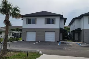 3517 SW Santa Barbara Pl, Cape Coral, FL 33914 - Photo 1