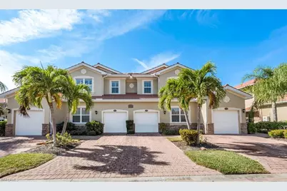 8564 Oakshade Cir #102, Fort Myers, FL 33919 - Photo 1