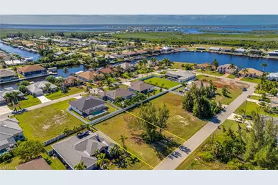 3806 SW 3rd St, Cape Coral, FL 33991 - Photo 1