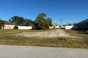 23 SW 20th St, Cape Coral, FL 33991 - Photo 1