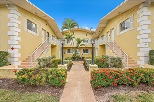 8093 Country Rd, Fort Myers, FL 33919 - Photo 1