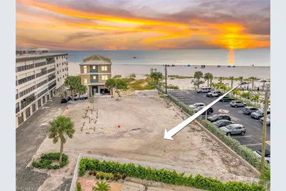 71 Pearl St, Fort Myers Beach, FL 33931 - Photo 1