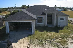 2415 NE 22nd Pl, Cape Coral, FL 33909 - Photo 1