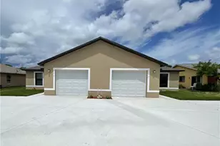 533 SE 6th Pl, Cape Coral, FL 33990 - Photo 1