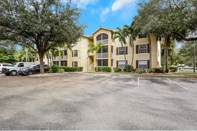 4149 Residence Dr #818, Fort Myers, FL 33901 - Photo 1