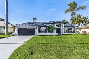 2528 SE 25th Ave, Cape Coral, FL 33904 - Photo 1