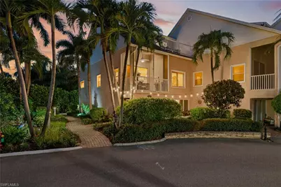 821 James St, Fort Myers, FL 33916 - Photo 1