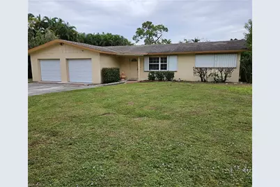 51 Lagoon Dr, North Fort Myers, FL 33903 - Photo 1