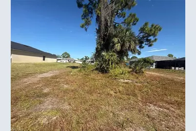 1516 NE 36th St, Cape Coral, FL 33909 - Photo 1