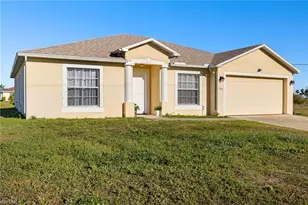 1331 NE 13th Pl, Cape Coral, FL 33909 - Photo 1
