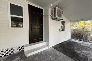 1270 Allen St, Fort Myers, FL 33916 - Photo 1