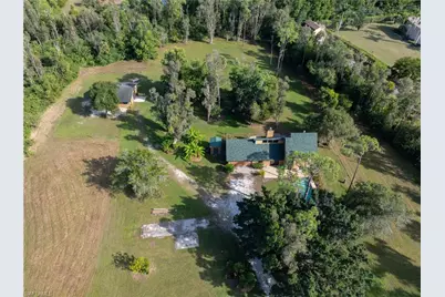 15217 N Pebble Ln, Fort Myers, FL 33912 - Photo 1