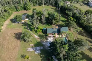 15217 N Pebble Ln, Fort Myers, FL 33912 - Photo 1