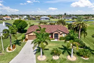 11886 Royal Tee Cir, Cape Coral, FL 33991 - Photo 1