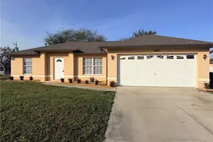 1414 NE 17th Ave, Cape Coral, FL 33909 - Photo 1