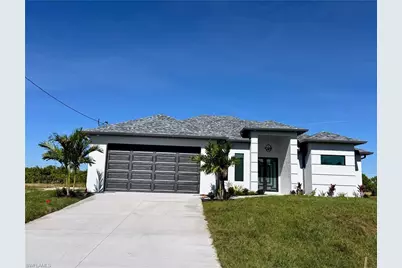 1261 NE 40th St, Cape Coral, FL 33909 - Photo 1
