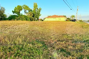 1723 NW 26th St, Cape Coral, FL 33993 - Photo 1