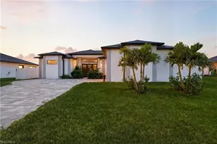 302 NW 1st St, Cape Coral, FL 33993 - Photo 1