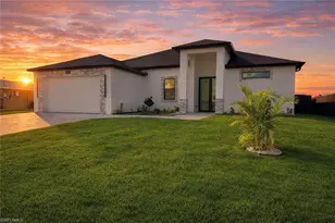 1102 NE 14th Ave, Cape Coral, FL 33909 - Photo 1