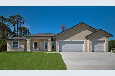 3022 NE Beechwood Cir, Labelle, FL 33935 - Photo 1