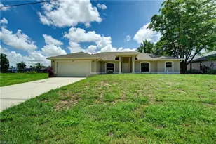 919 SW 15th Pl, Cape Coral, FL 33991 - Photo 1