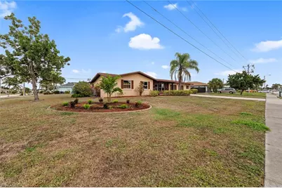 4464 Coronado Pkwy, Cape Coral, FL 33904 - Photo 1