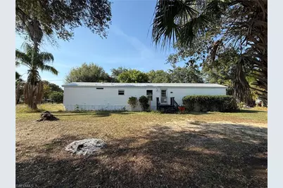 1277 Derby Ln, Moore Haven, FL 33471 - Photo 1