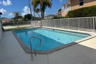 909 SW 47th Terrace, Cape Coral, FL 33914 - Photo 1
