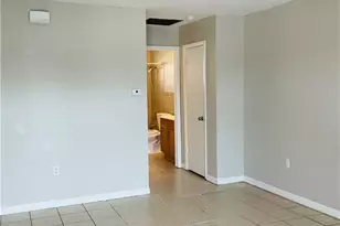 2105 Canal St, Fort Myers, FL 33901 - Photo 1