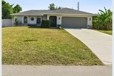 613 SW Santa Barbara Pl, Cape Coral, FL 33991 - Photo 1