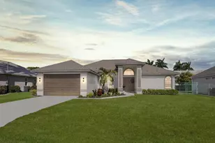 613 SE 19th Ln, Cape Coral, FL 33990 - Photo 1