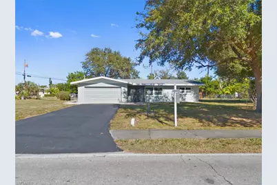 2307 Woodland Blvd, Fort Myers, FL 33907 - Photo 1