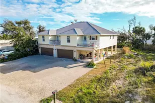 842 South St, Fort Myers Beach, FL 33931 - Photo 1