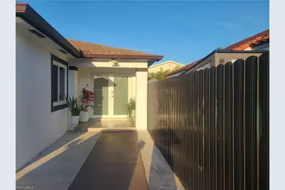 15563 SW 137 Pl, Miami, FL 33177 - Photo 1