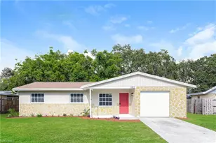 282 Lorraine Ave, Venice, FL 34293 - Photo 1