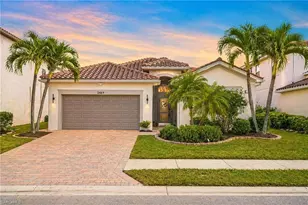 2469 Heydon Cir E, Naples, FL 34120 - Photo 1